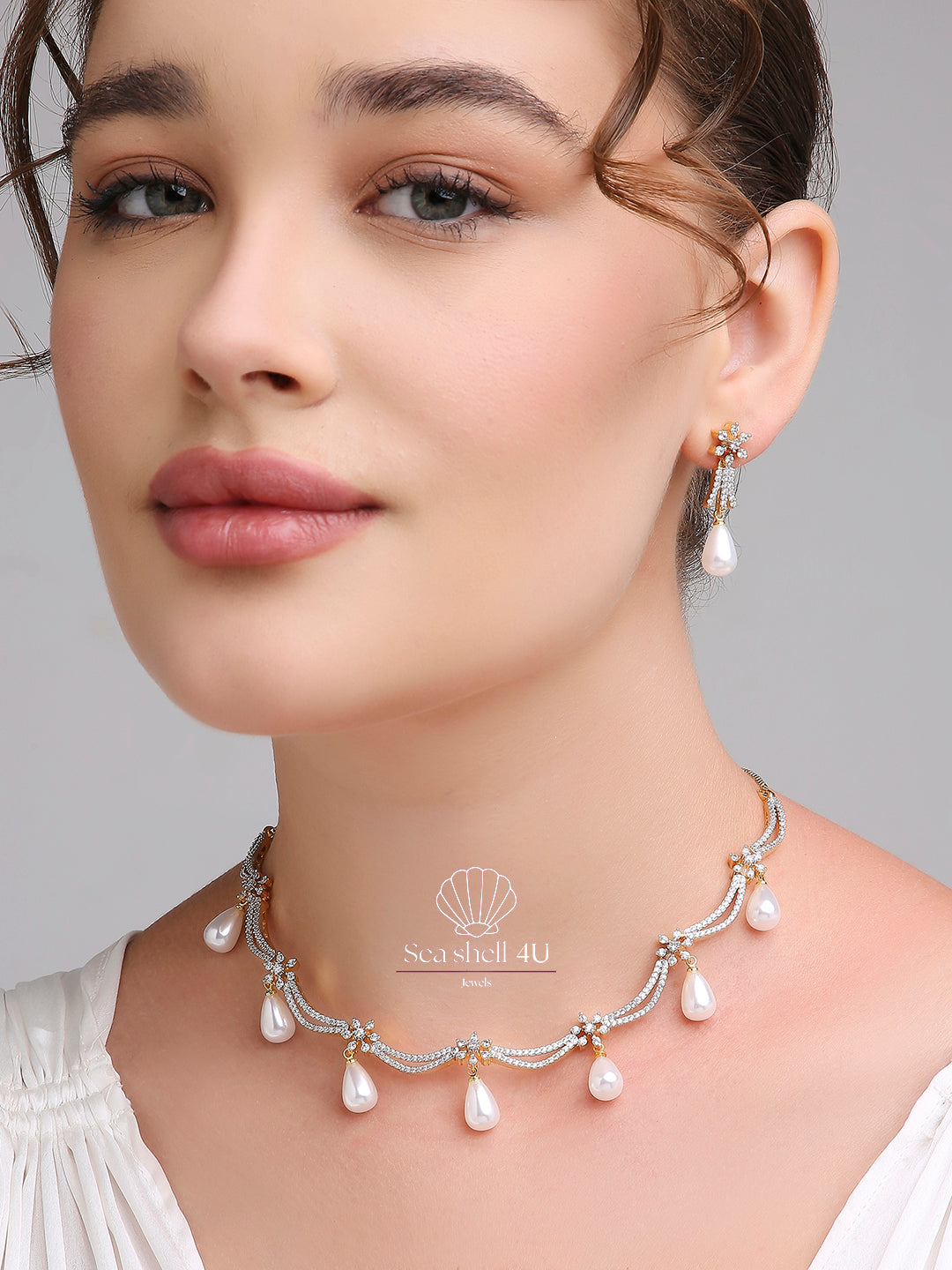 Dazzling Diamond & Elegant Necklace For Women