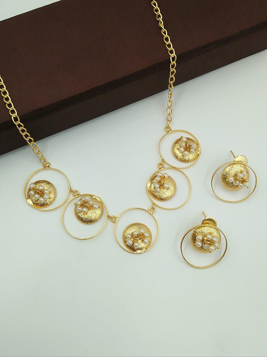 Gold Brass Premium & Elegant Kundan Set For Women