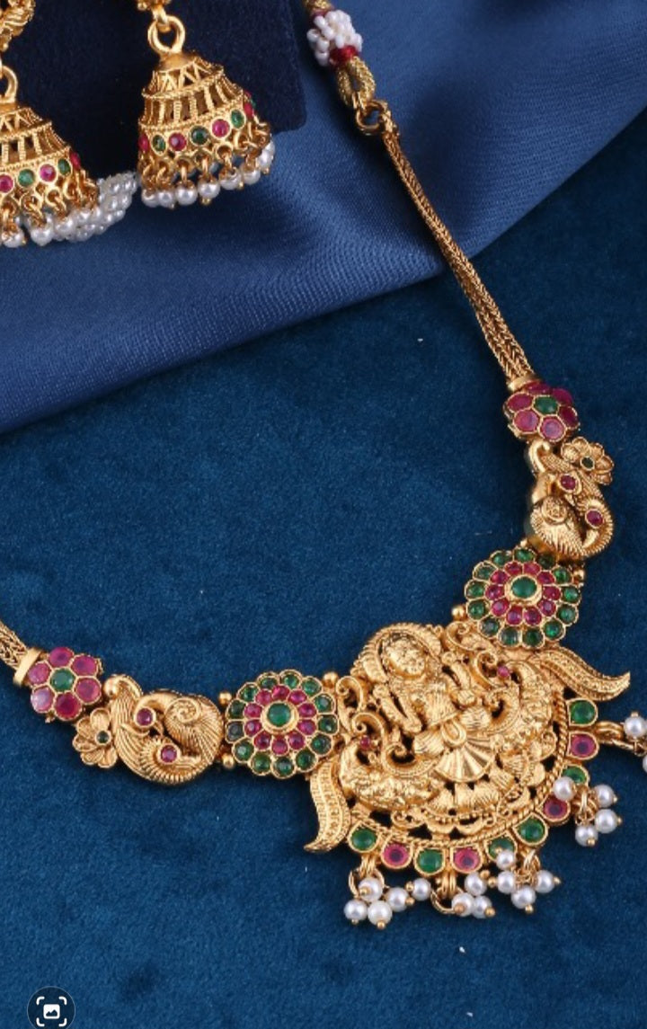 Gold Brass Premium & Elegant Necklace Set For Women