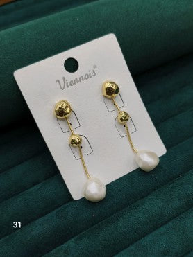 Elegant Pearl Earring For Women