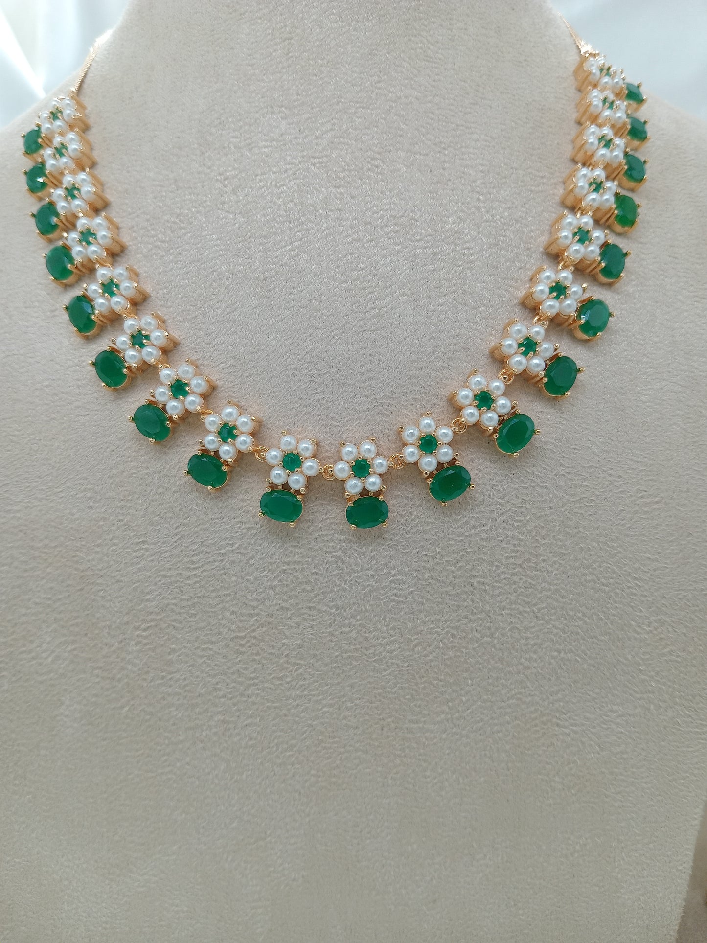 Pearl Green  Necklace Set For Women
