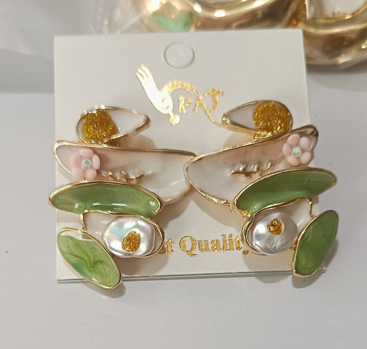 Gold Brass Premium & Elegant Earring For Women