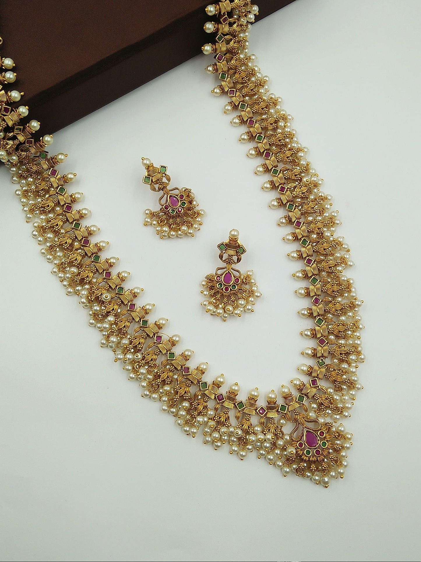 Shringarika Temple Necklace Set