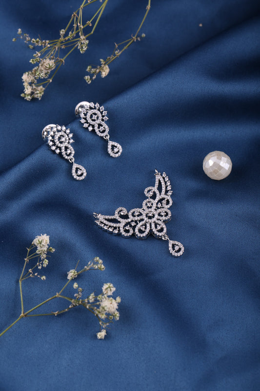 Mangalsutra Pendant Set For Women