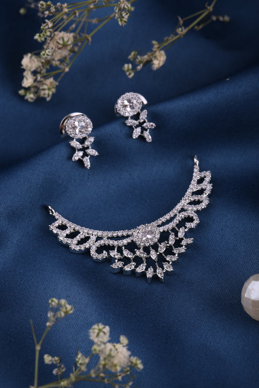 Mangalsutra Pendant & Earrings