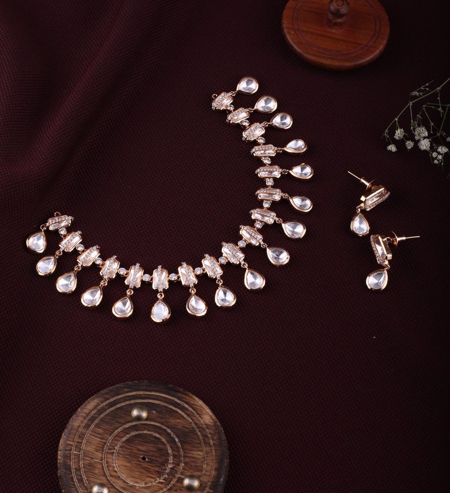 Dazzling Diamond Necklace Set For Women