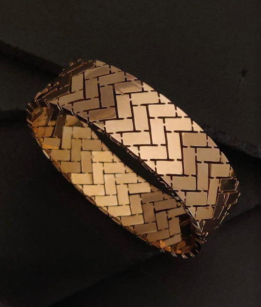 Rose Gold Brass Premium & Elegant Bracelet For Women