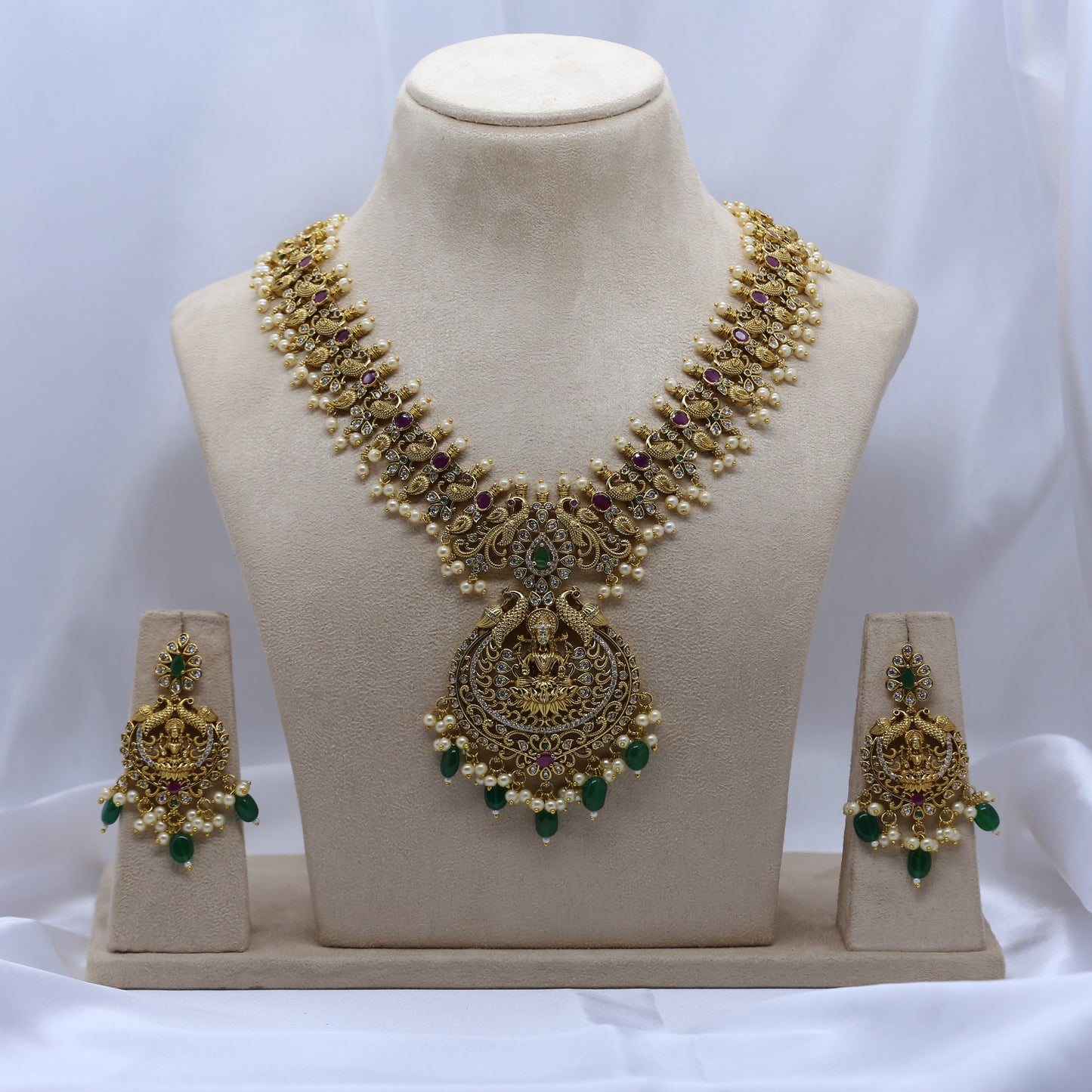 Royal Temples - Temple Jewellery