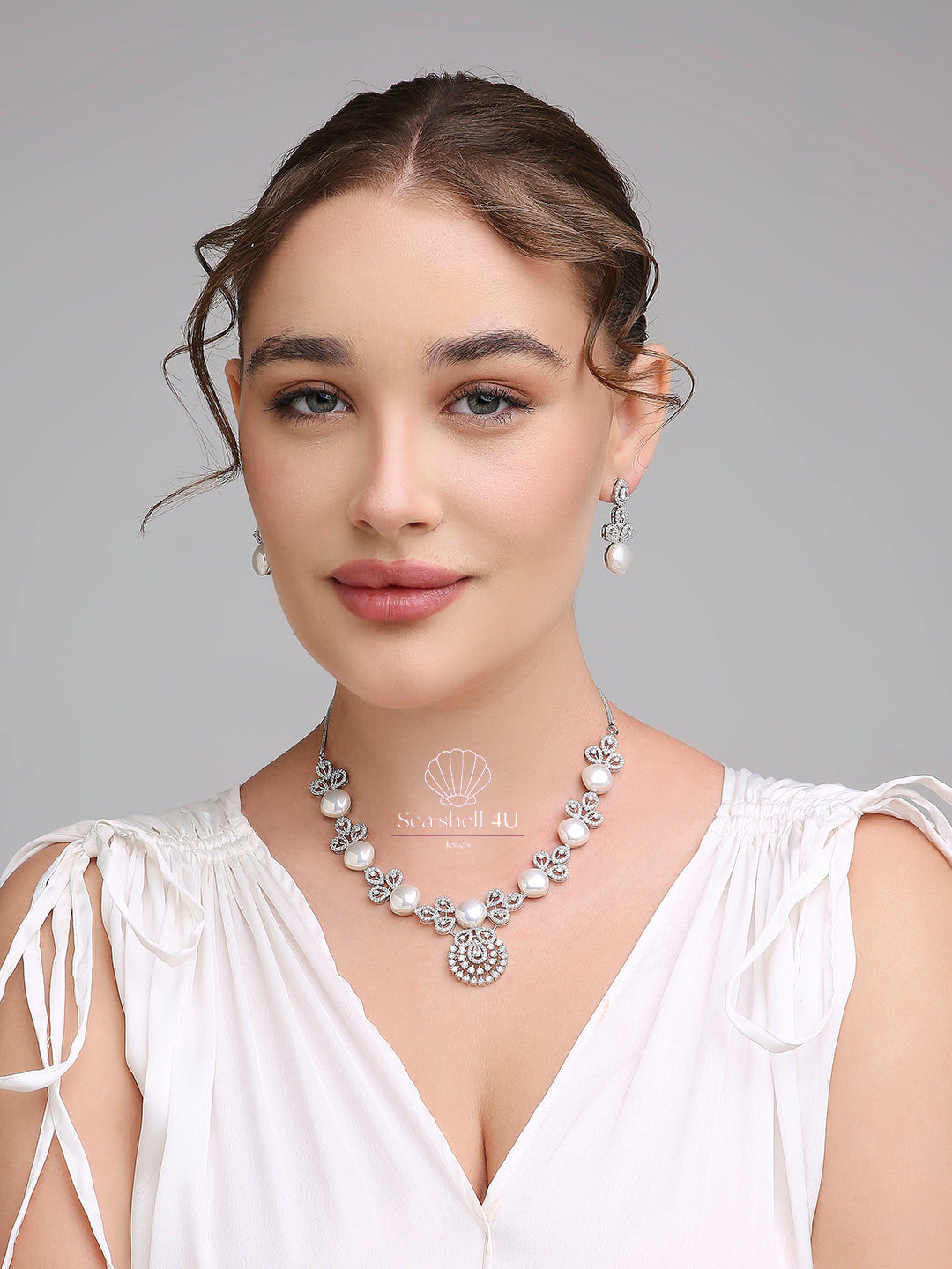 Dazzling Diamond & Elegant Necklace For Women