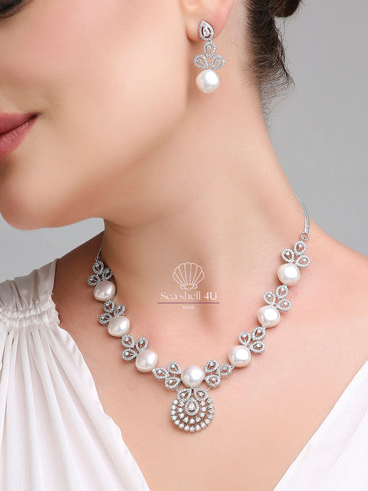 Dazzling Diamond & Elegant Necklace For Women