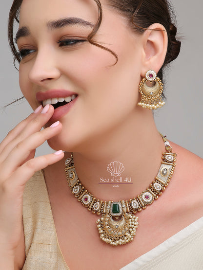 Antique Gold Brass Premium & Elegant Necklace For Women