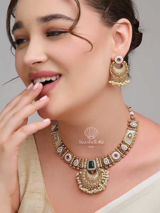 Antique Gold Brass Premium & Elegant Necklace For Women