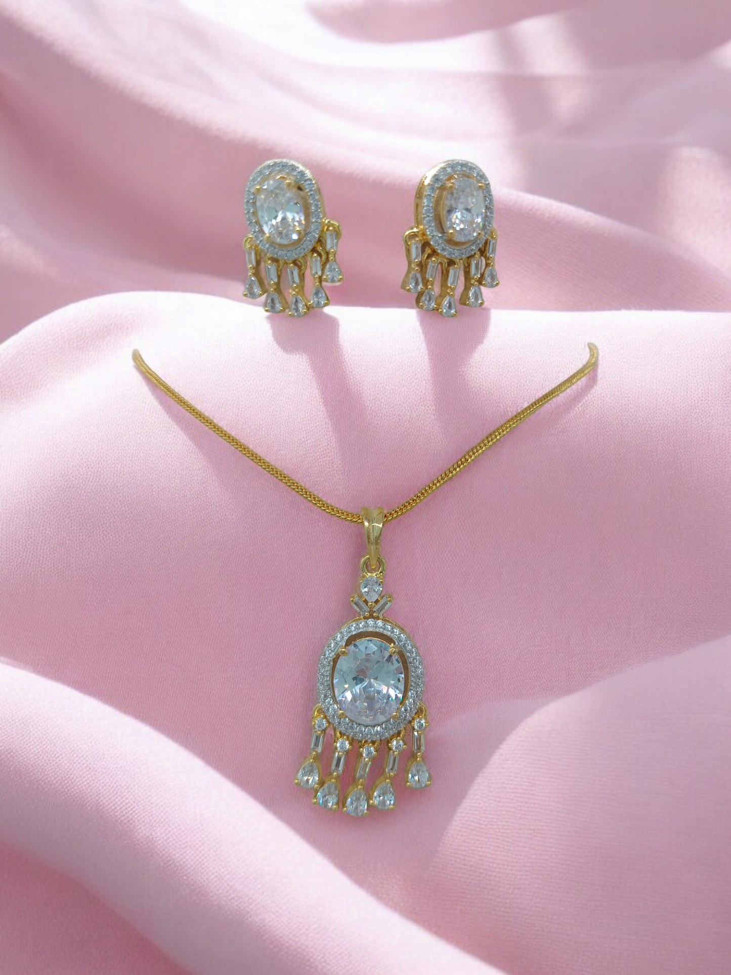 Gold Brass Premium & Elegant Pendant Set For Women
