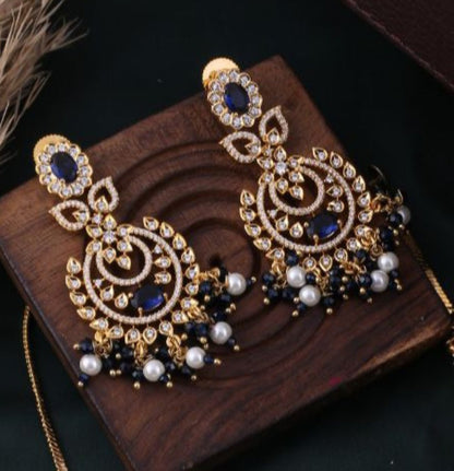 Dazzling Diamond Necklace Set For Women