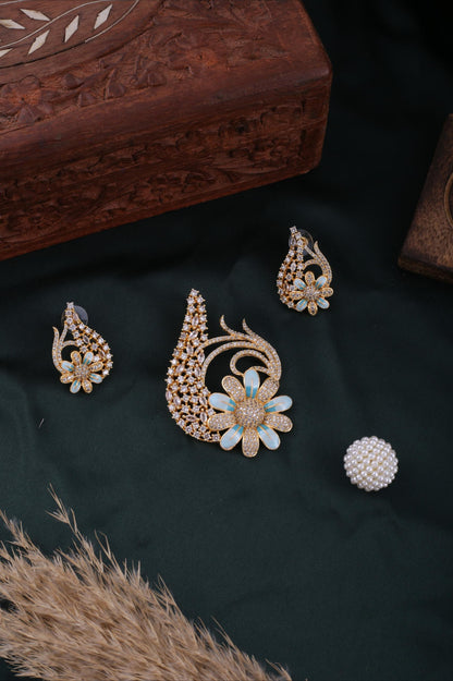 Gold Brass Premium & Elegant Pendant Set For Women