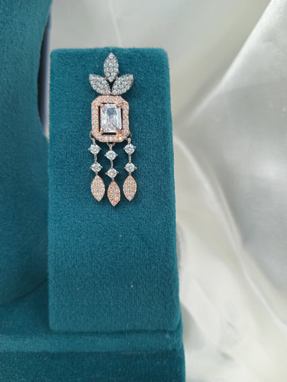 Dazzling Diamond Necklace Set For Women