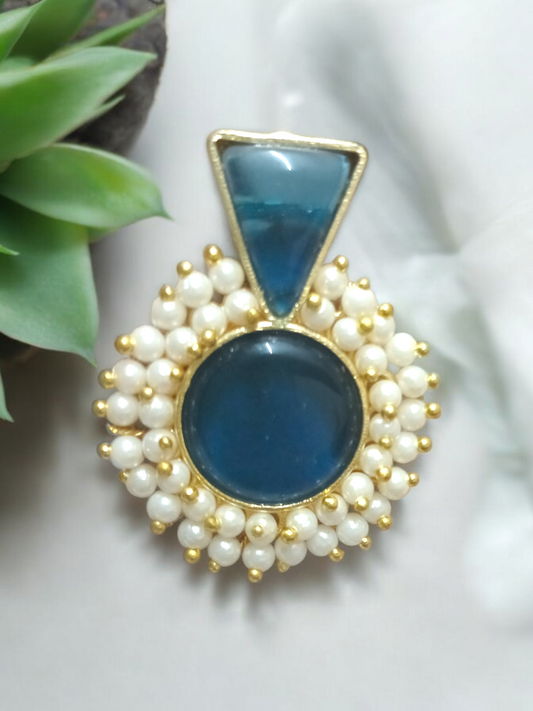 Elegant Pearl Earring For Women
