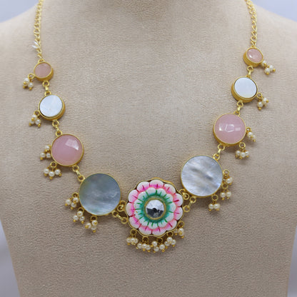Gold Brass Premium & Elegant Necklace Set For Women