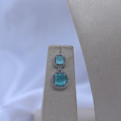 Dazzling Diamond Necklace Set For Women