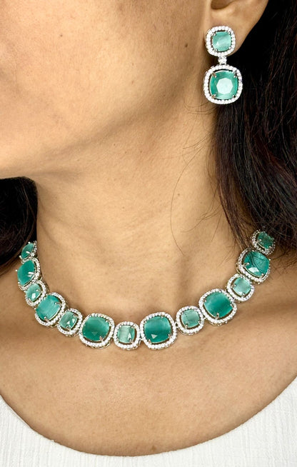 Dazzling Diamond Necklace Set For Women