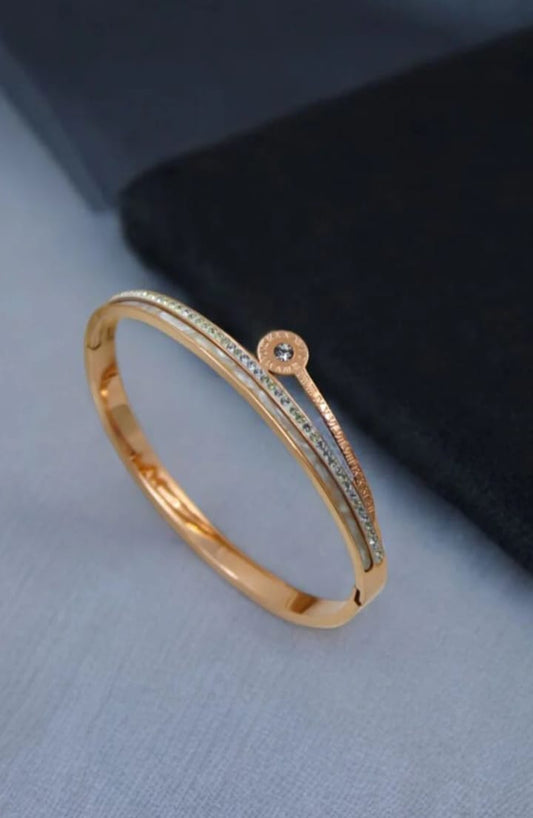 Gold Brass Premium & Elegant Bracelet For Women