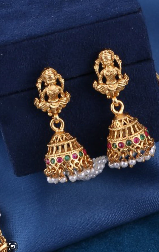 Gold Brass Premium & Elegant Necklace Set For Women