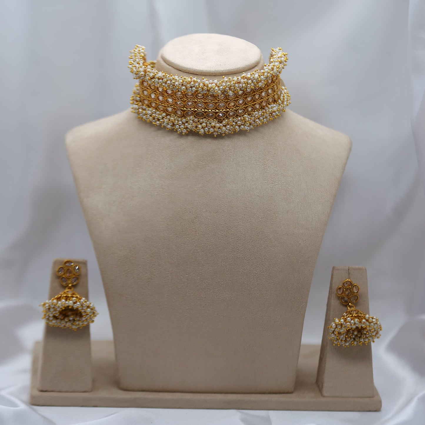 SwarnaMoti - Pearl Necklace Set
