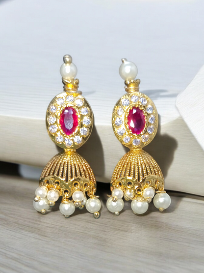 Elegant Pearl Necklace Set For Women