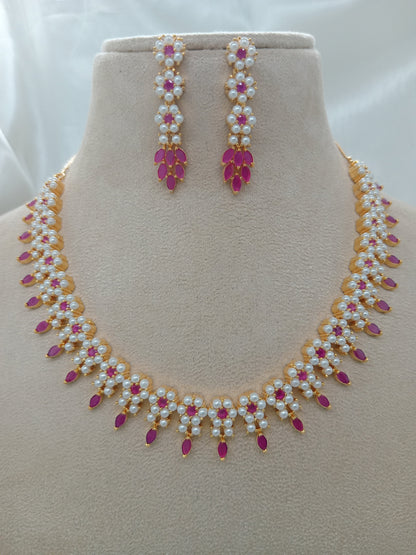 Gold Brass Premium & Elegant Necklace Set For Women